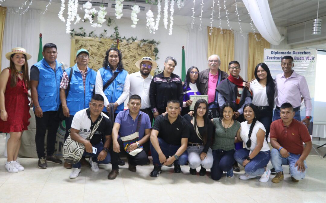 Ceremonia de graduación del diplomado derechos territoriales y bien vivir